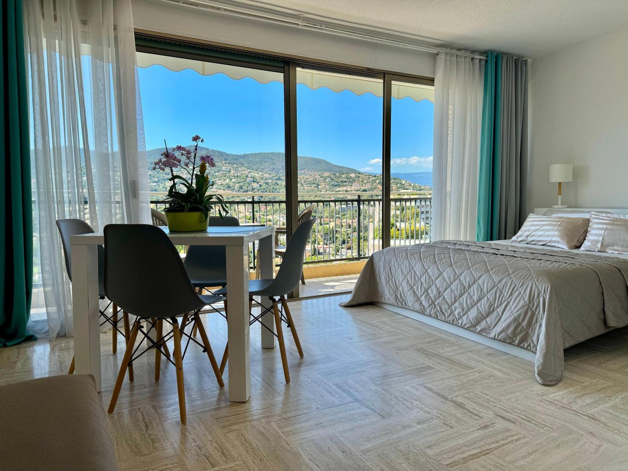 My Resid Appart Cannes Vue Marina Et Vue Montagne Mandelieu Exterior foto
