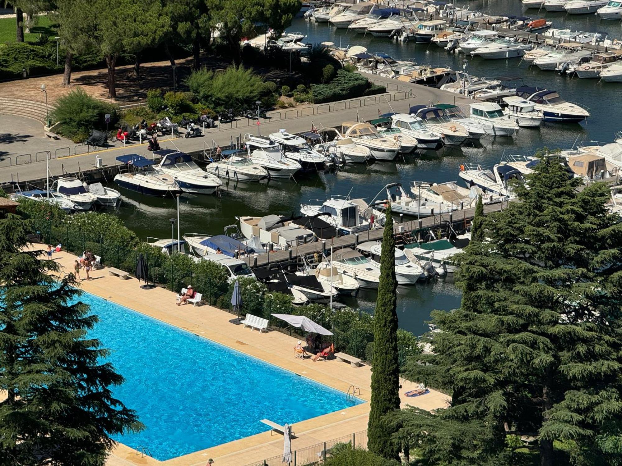My Resid Appart Cannes Vue Marina Et Vue Montagne Mandelieu Exterior foto